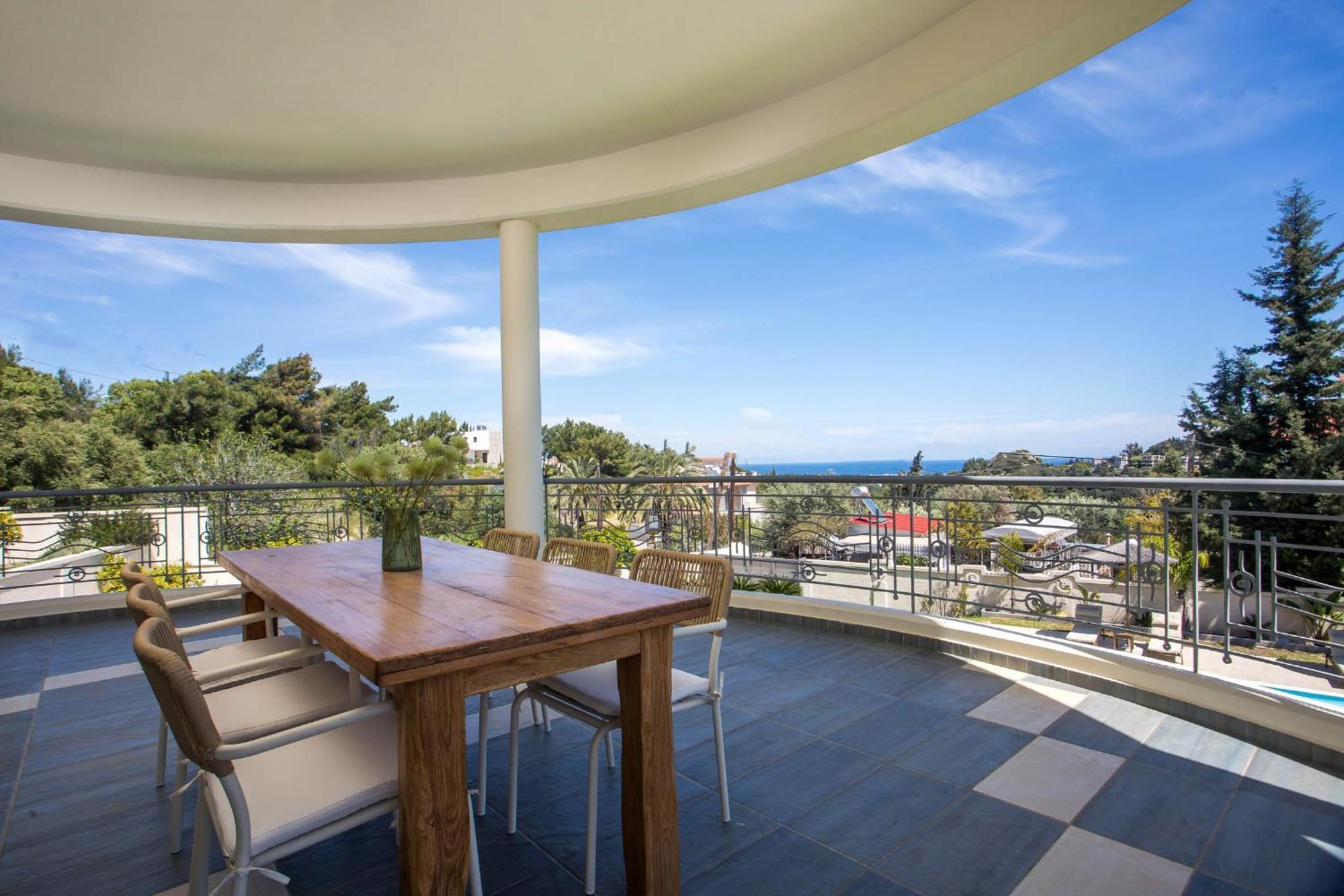 Amalfi Rhodes *