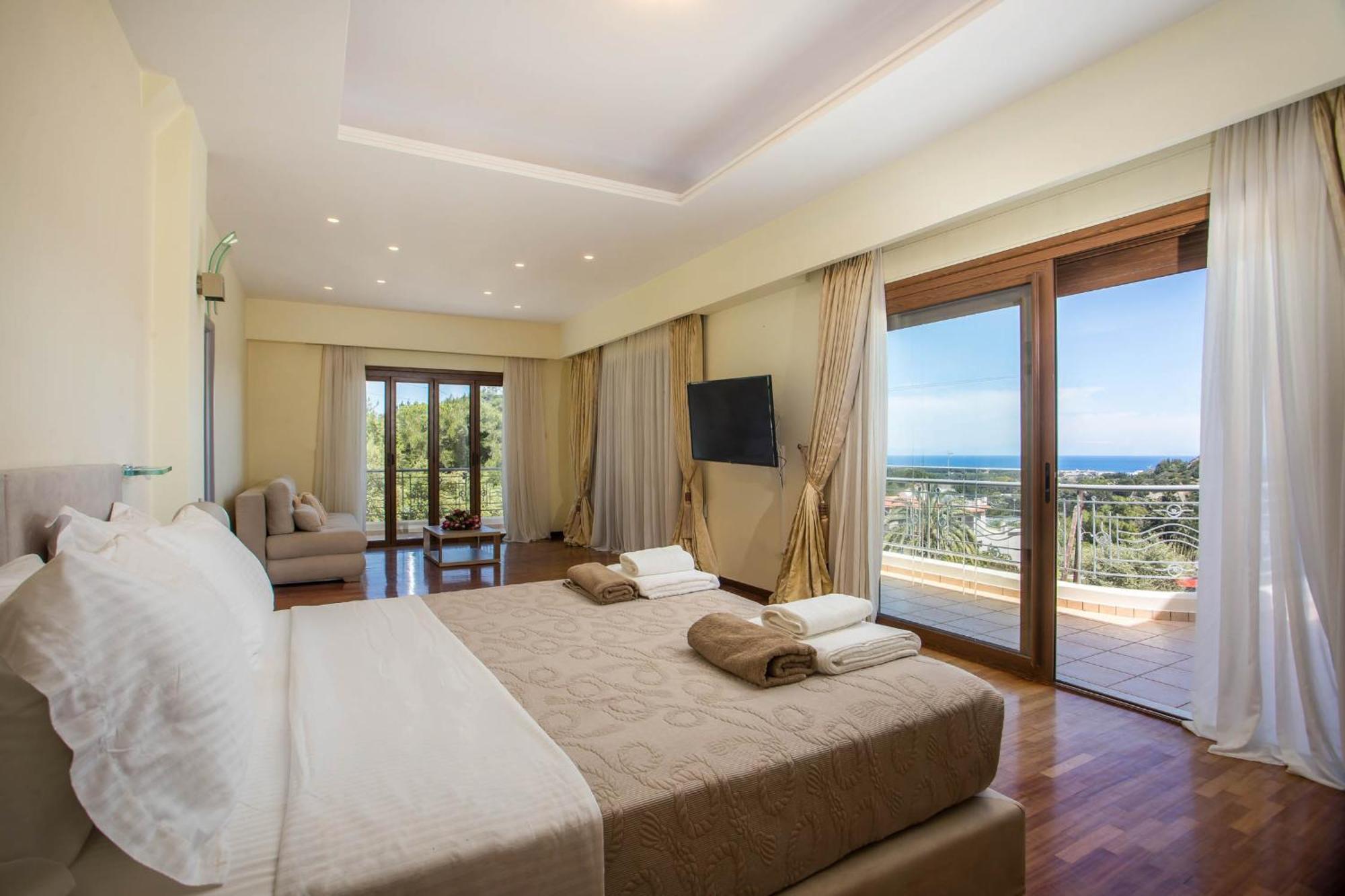 Villa Amalfi Rhodes Koskinou (Rhodes)