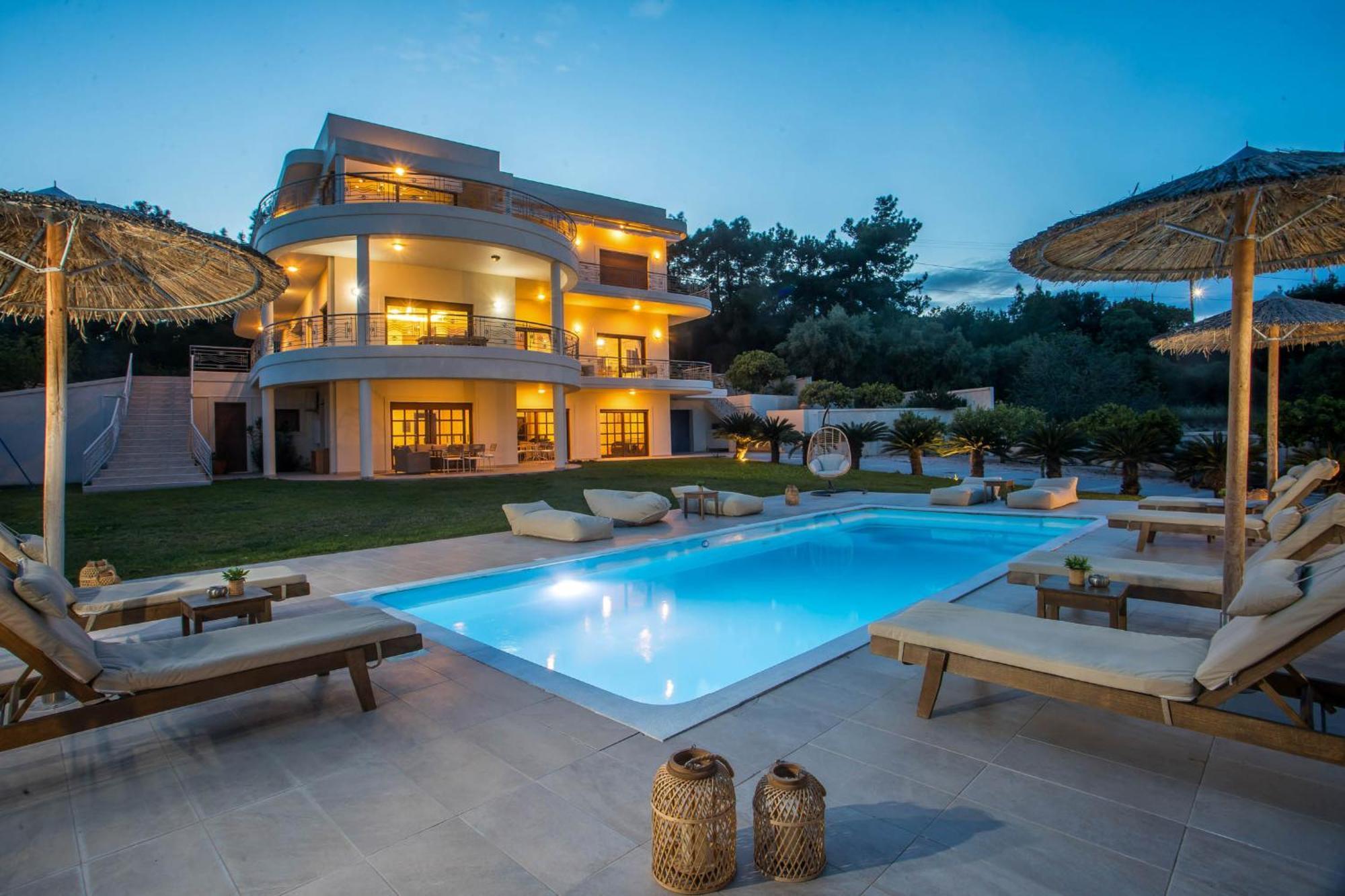 Amalfi Rhodes